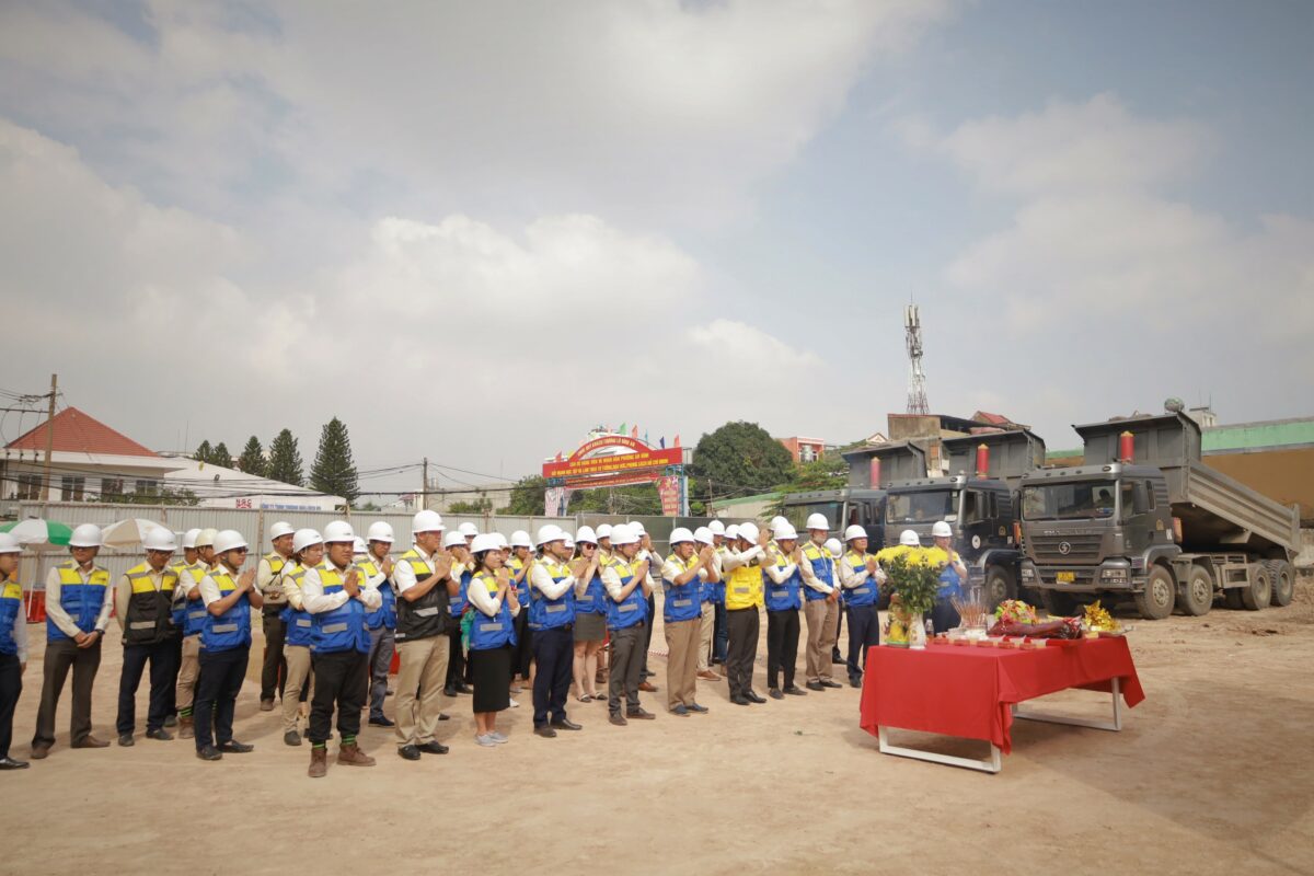 Tập đoàn Bcons tổ chức lễ động thổ Chung cư Lê Trọng Tấn